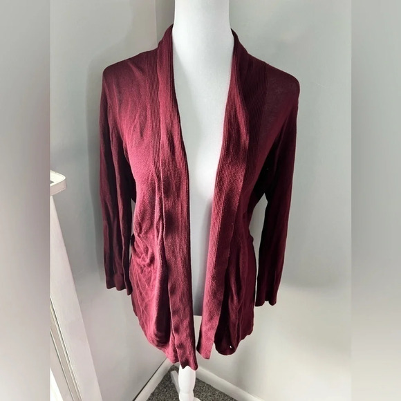 THE loft lightweight cardigan - Picture 2 of 7